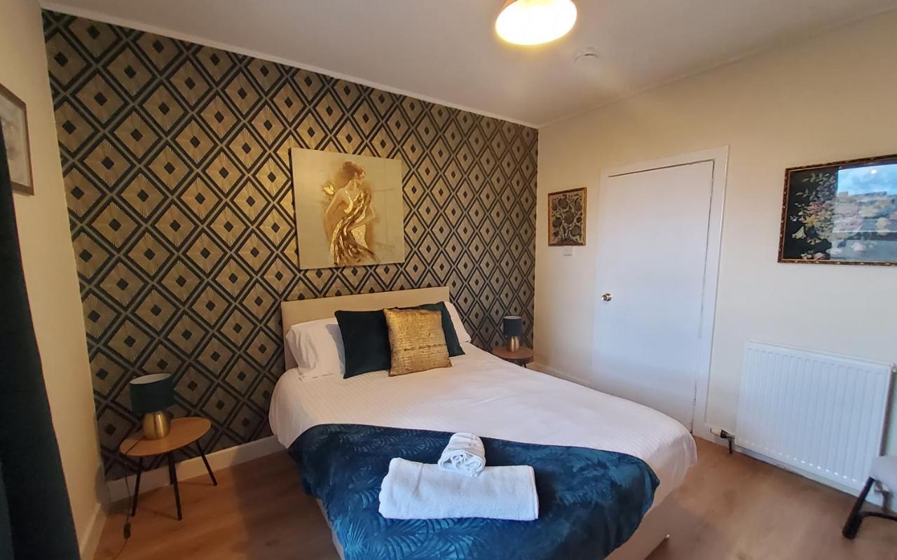 Apartment Sensational Stay: 4-bedroom Serviced On Bedford Avenue *